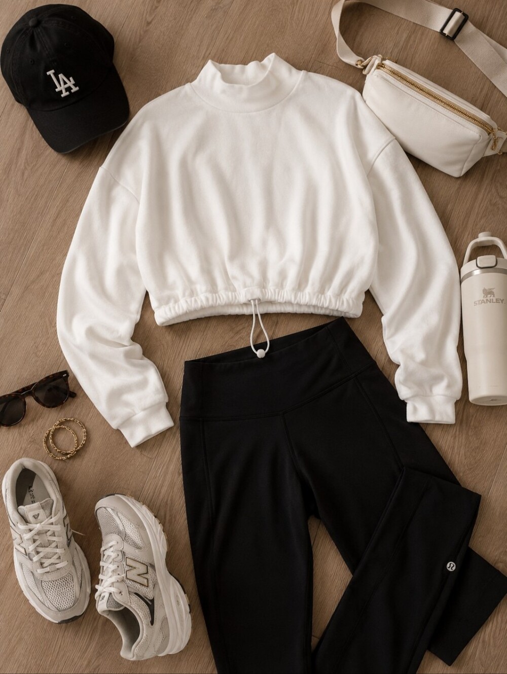 Savvi White Cropped Mock Neck Sweatshirt Pullover Size Med